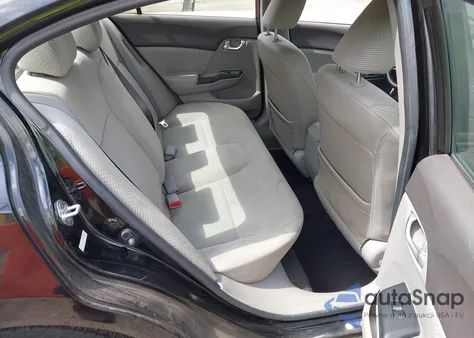 2012 Honda Civic Hybrid z USA, uszkodzony, nr VIN JHMFB4F28CS009072